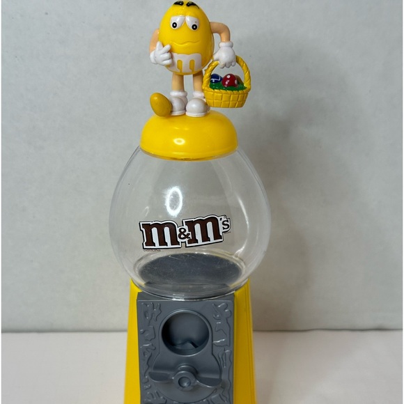 M and M Candy Dispenser Coin Bank Easter Yellow Plastic - Picture 1 of 6